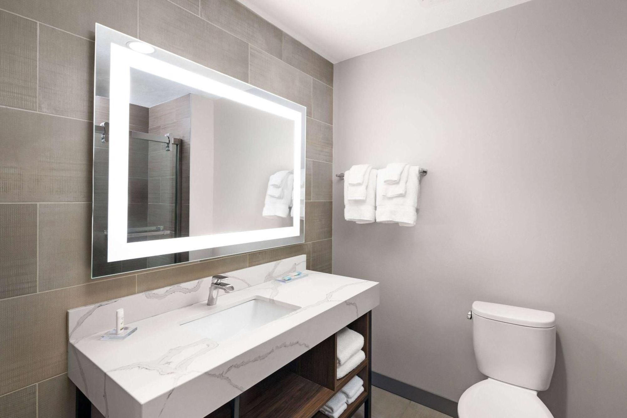 Hawthorn Extended Stay By Wyndham Kingman Exterior photo