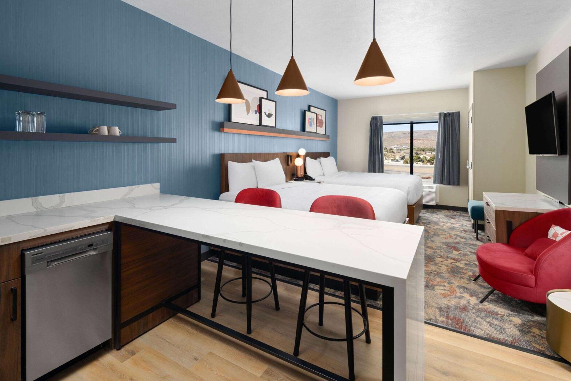 Hawthorn Extended Stay By Wyndham Kingman Exterior photo